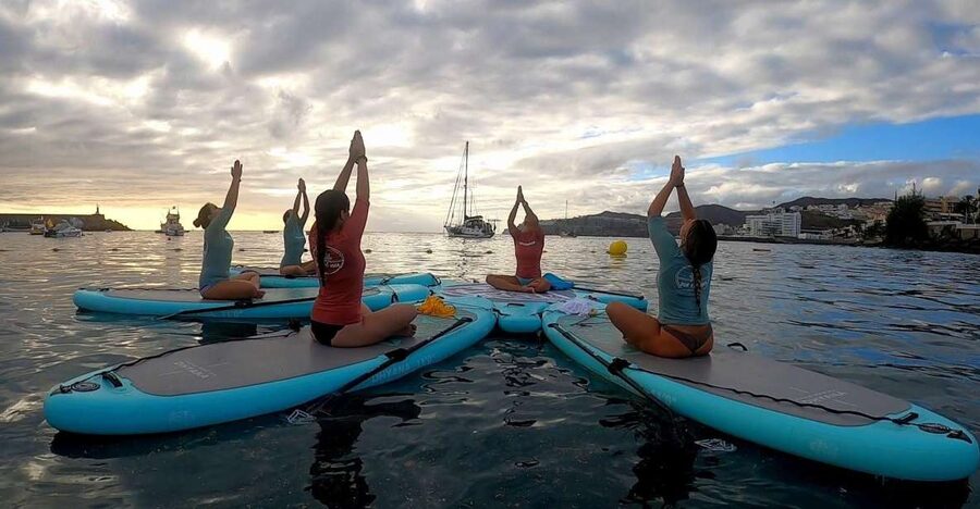 Arguineguín: Stand-up Paddleboard Yoga Class with Instructor - Your instructor and the safety-first approach