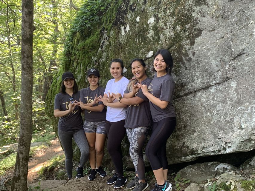 Asheville: Yoga on a Mountain Hike - 150 Minutes on the Clock: A Simple Hike-and-Yoga Plan