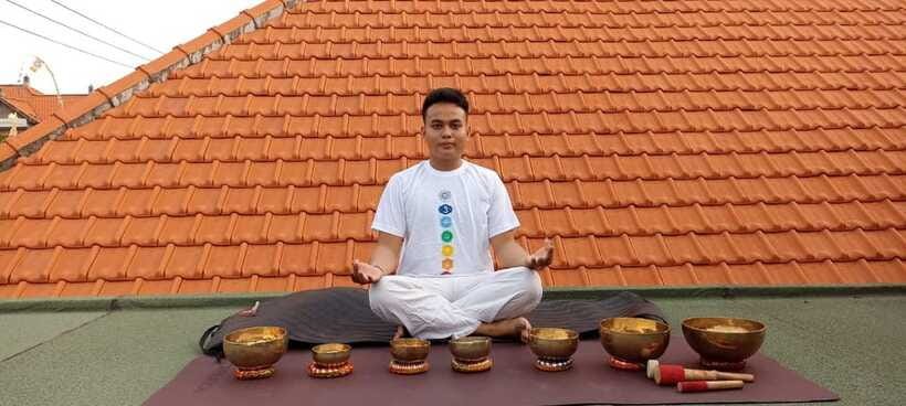 Bali: Chakras sound sanctuary | Sound healing ADDA YOGA - The chakra sequence: how the session is guided from root to crown
