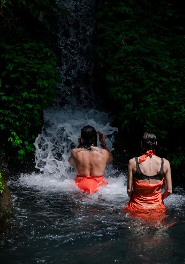 Bali: Open Chakra Healing and Mantra Soul Retreat Cleansing - Gianyar Temple Time: Meditating on Fire, Water, and Air