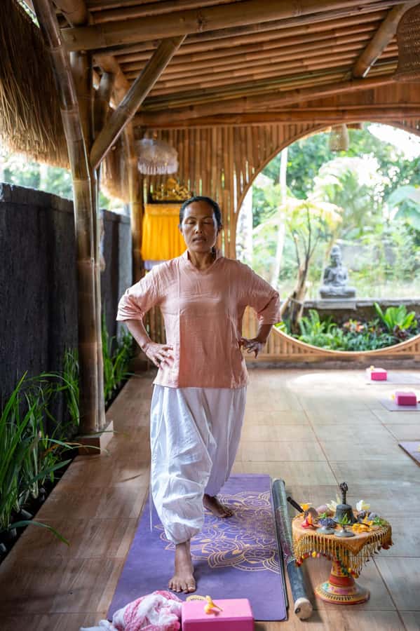Bali: Ubud Sound Yoga & Energy Healing Experience - Sound and healing mantras: vibrations, clarity, and focus