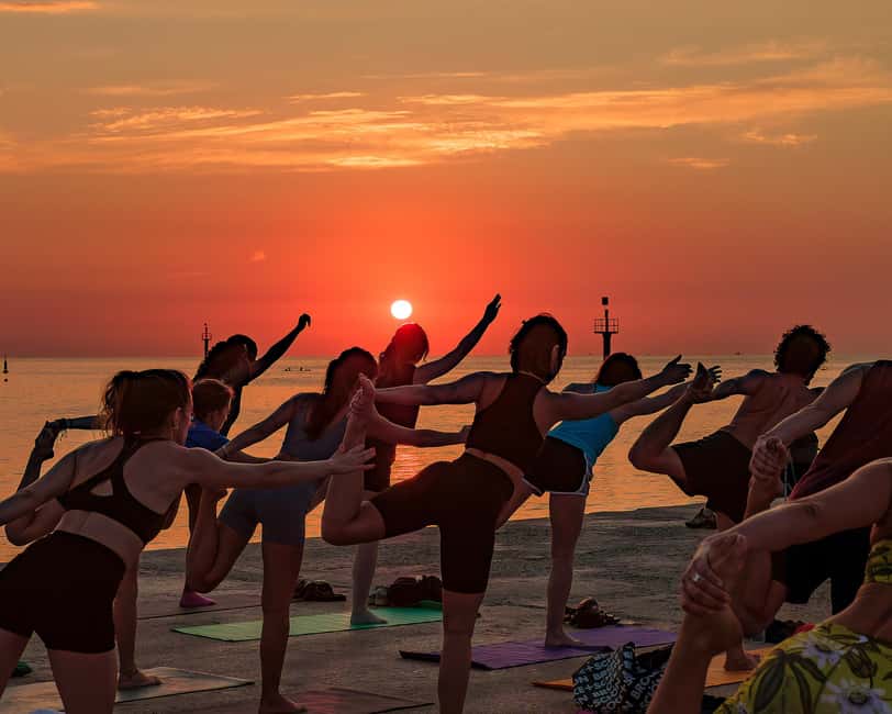 Barcelona: Sunrise Yoga by the Sea & Morning Dip - Practical tips so your morning goes smoothly
