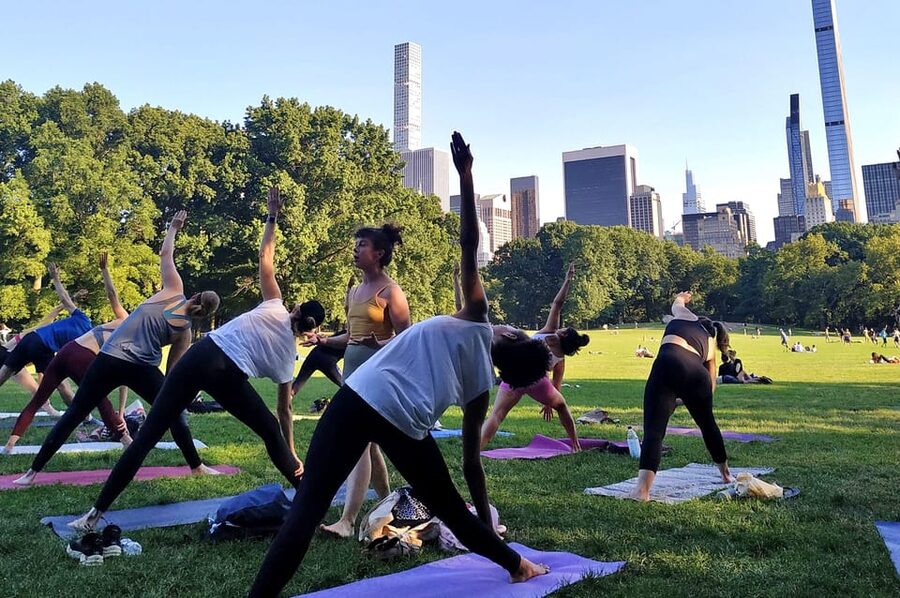Central Park, New York: Yoga Classes in the park since 2012 - Who This Central Park Yoga Class Is Best For