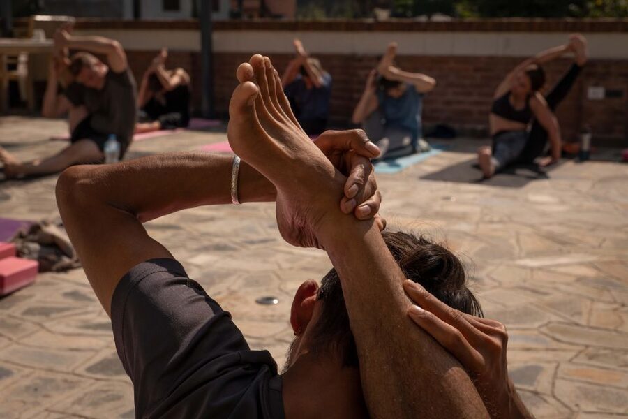 Day Yoga Meditation Retreat with Lunch, Kathmandu - Breathing and chanting: powerful, but go in prepared