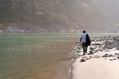 Early Morning 2 Hours Yoga Session In Rishikesh at Ghat - Warm-Up and Pranayama: The Session’s Real Setup
