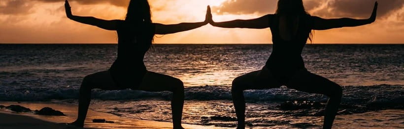 Gili Trawangan: Sunrise & Sunset Beach Yoga on Gili Island - What Happens in the 1-Hour Session (Flow, Stretching, Meditation, Breathwork)