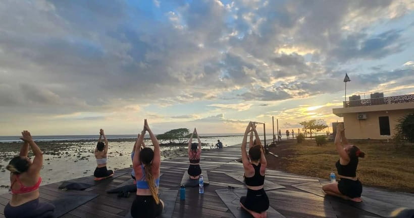 Gili Trawangan: Sunrise & Sunset Beach Yoga on Gili Island - Price and Value: Is $25 for Beach Yoga Worth It?