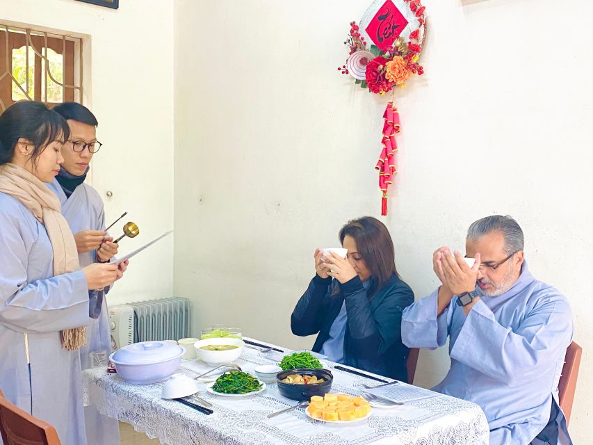 Ha Noi - Half-day Mindfulness meditation retreat - A Grateful Vegetarian Meal That Extends Meditation