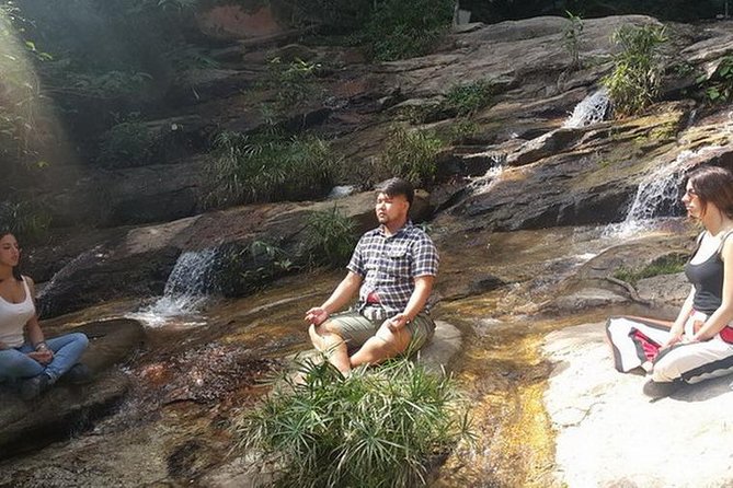 Half Day, Monk Chat Meditation Retreat on Waterfall Temple, Chiang Mai, Thailand - Stop 2: Wat Pha Lat, monk chat, and mindfulness with mountain views
