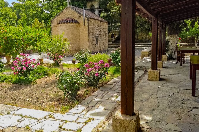 Half-Day Private Tour & Picnic in Real Cretan Countryside Retreat - Panagia Kardiotissa: a riverside picnic with peacocks (and real Cretan food)