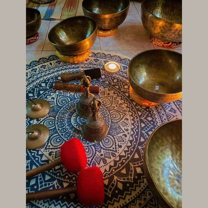 HCM: 30-Minute Sound Bath and Guided Meditation Session - How the 45-minute session flows: what you’ll do moment by moment