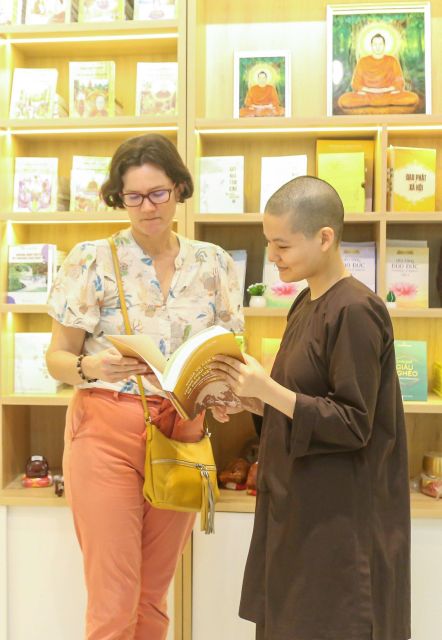 Ho Chi Minh City - Meditation retreat - 2 days 1 night - Day 1, Hour by Hour: Transfer, Meditation, and Volunteer Work
