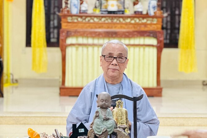 Hue Retreat: Tea and Meditation Tour with Vegetarian Meal - The vegetarian meal: practical comfort after you sit still