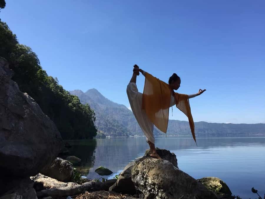 Kintamani: Sunrise Yoga, Meditation, Earth & Water Rituals - The Drive to Mount Batur: Settle In Before You Walk