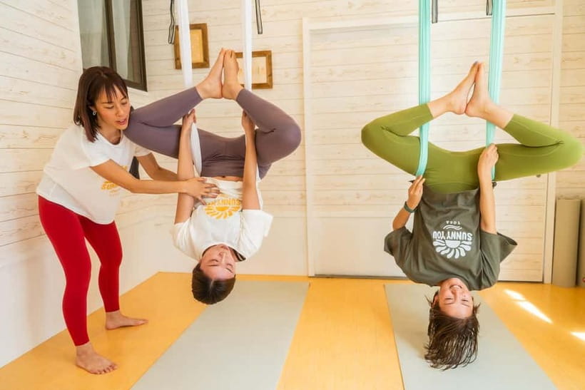 Kyoto: Private Aerial Yoga Class - English instruction that keeps the class relaxing