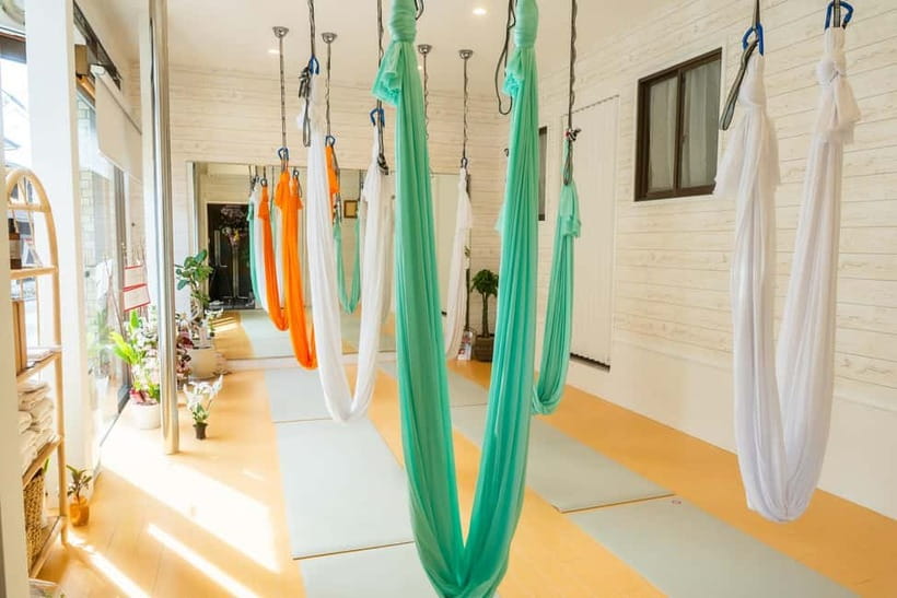 Kyoto: Private Aerial Yoga Class - Low aerial vs basic aerial: pick your comfort level