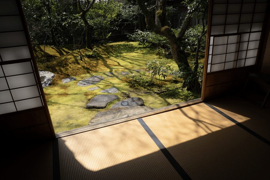 Kyoto: Zen Meditation at a Private Temple with a Monk - Photos With the Monk and Temple Gardens: Keeping the Balance