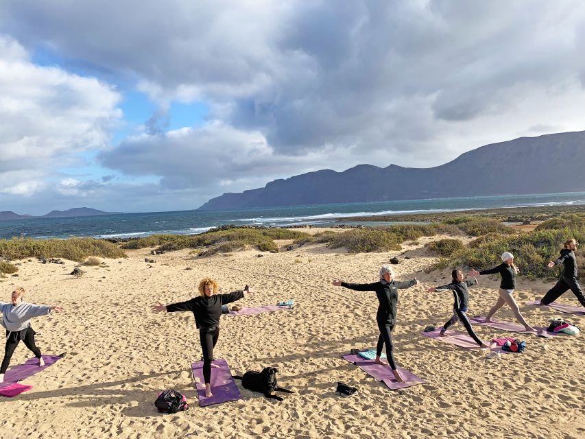 Lanzarote: Volcanic Yoga Session with Ocean Views - How the 1-hour session actually unfolds