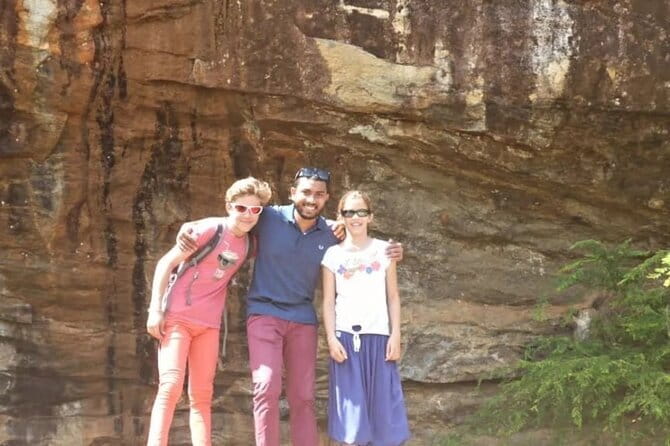 Little Adams peak Sunrise Hike and Yoga Lesson . - Should you book this sunrise hike and yoga lesson in Ella?