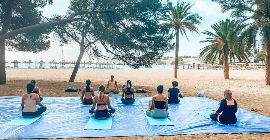 Mallorca: Yoga and Brunch on Palmanova Beach - Key things I’d plan around