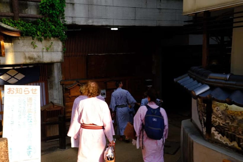 Nagano/Myoko: Snow Monkey & Hot Spring Retreat Private Tour - From monkeys to lunch: how the guide keeps food stress low
