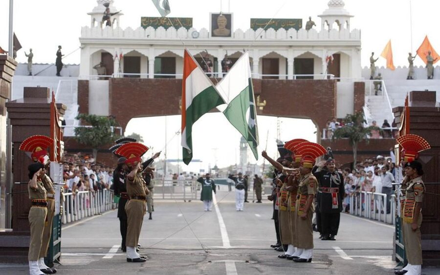 Private Full-Day Amritsar Tour with Beating Retreat Ceremony - Why Amritsar Hits Hard (And Why This Route Makes Sense)