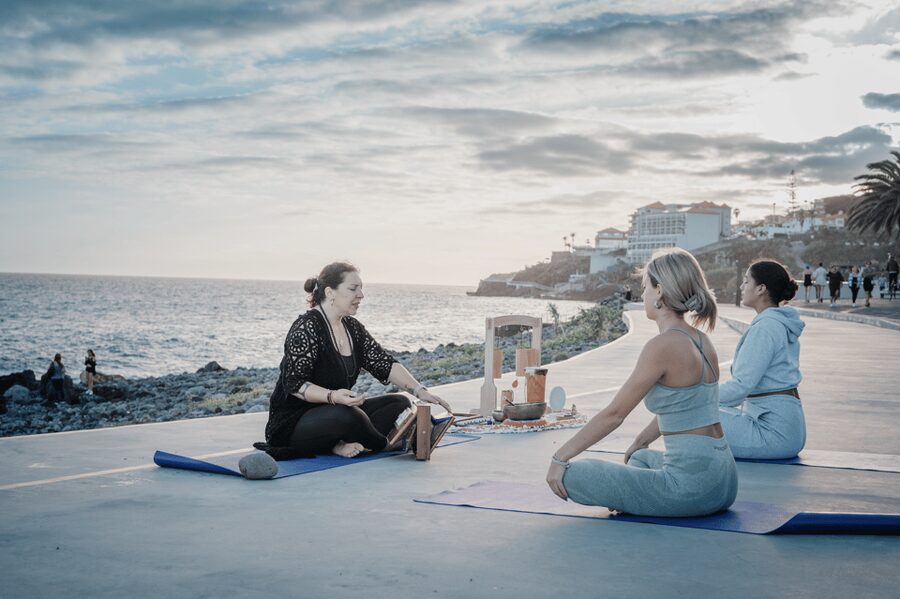 Private Yoga & Sound Bath by the Ocean - A 1-hour ocean session with Emilie Mangoni in Madeira