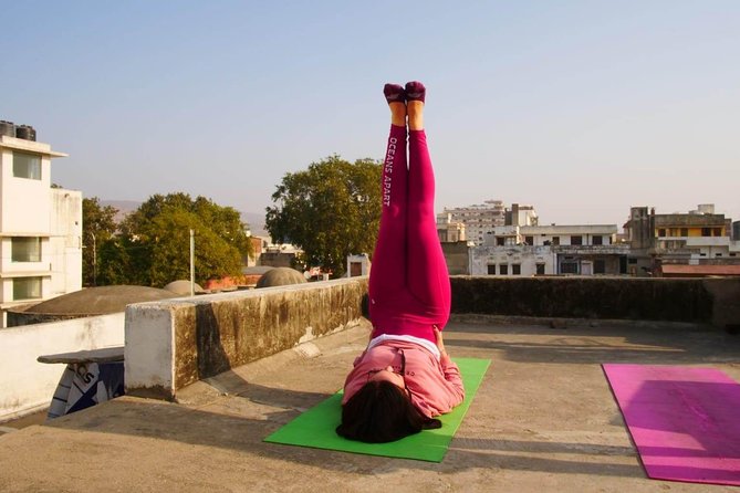 Rooftop Yoga in Jaipur – Includes Transport, Tea & Instructor - Getting Picked Up Near Hawa Mahal Without the Headache