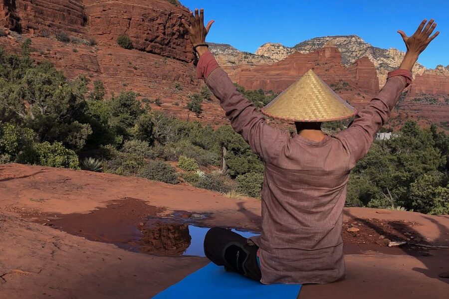 Sedona: Vortex Yoga Hiking Half-Day - Customization Options: Crystals and Essential Oils by Request