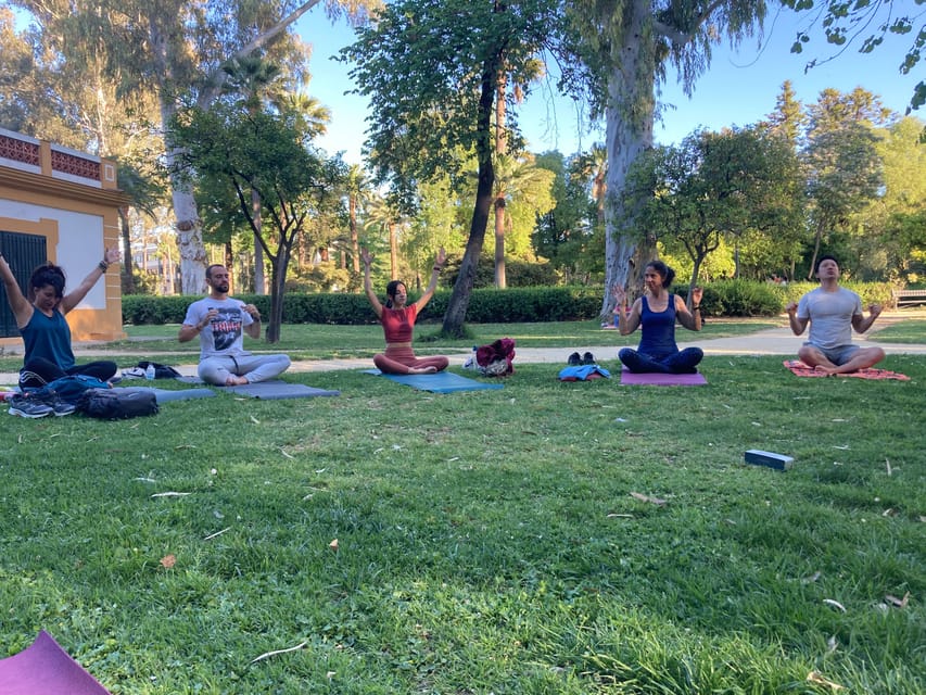 Seville: Group Yoga classes All levels - in French - Key things to know before you go