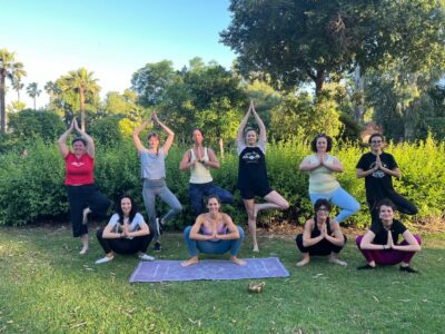 Seville: Group Yoga classes All levels - in French - How the class actually works: movement, breath, then quiet