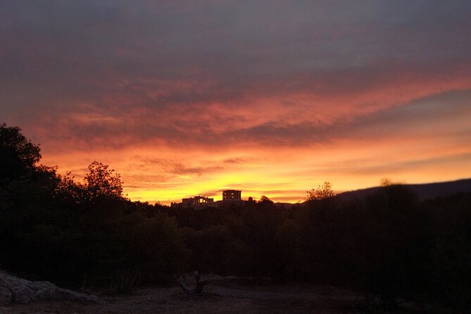 Sunrise Yoga & Meditation Acropolis & 360 view - What to wear and bring for a 7:00 am hilltop session
